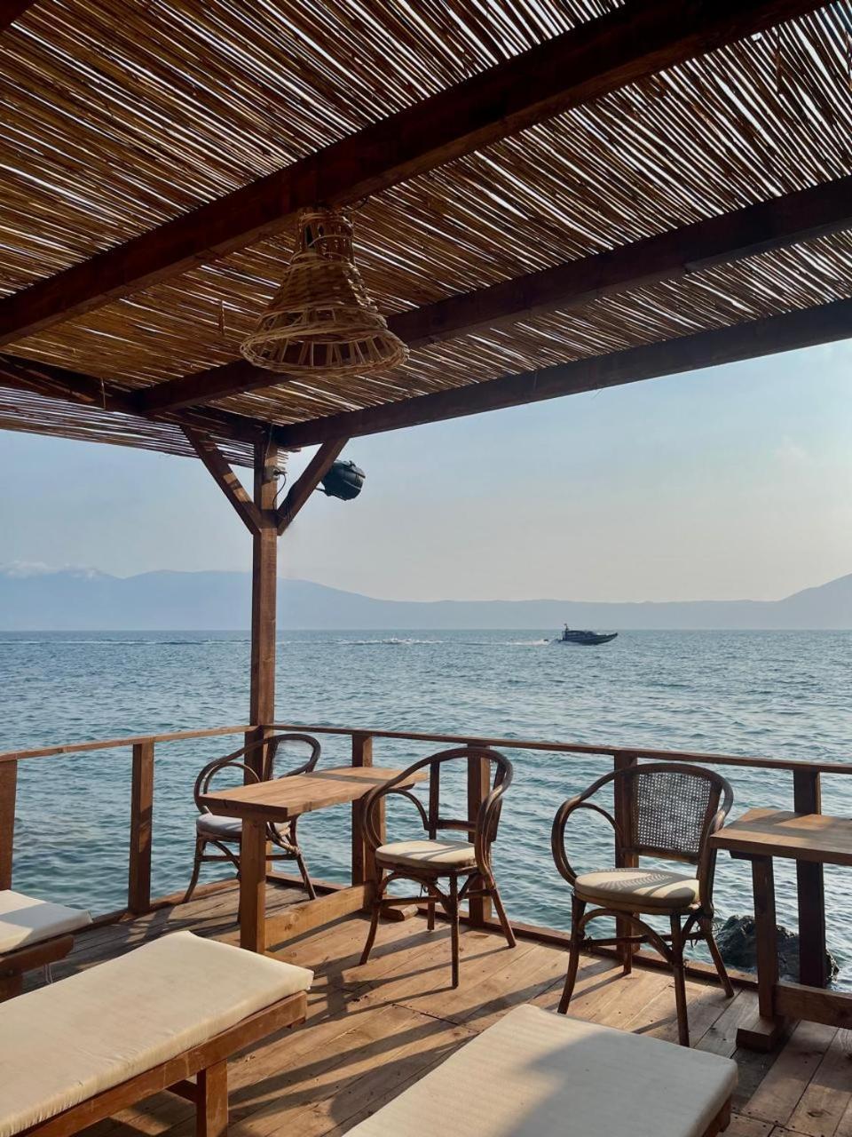 Envi Hotel Vlore Exterior photo