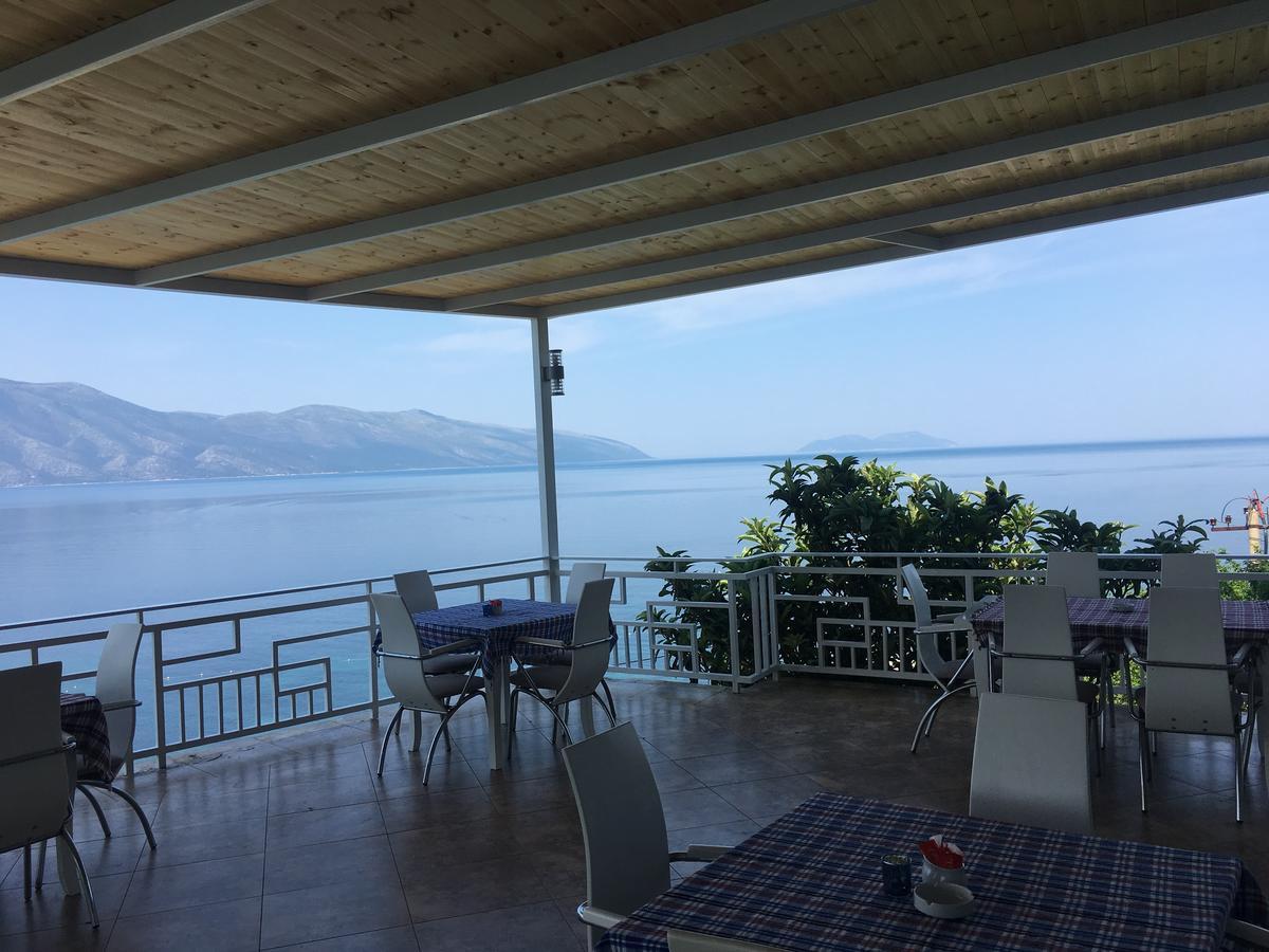 Envi Hotel Vlore Exterior photo