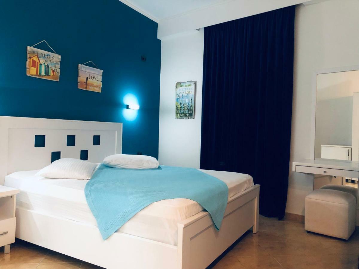 Envi Hotel Vlore Exterior photo